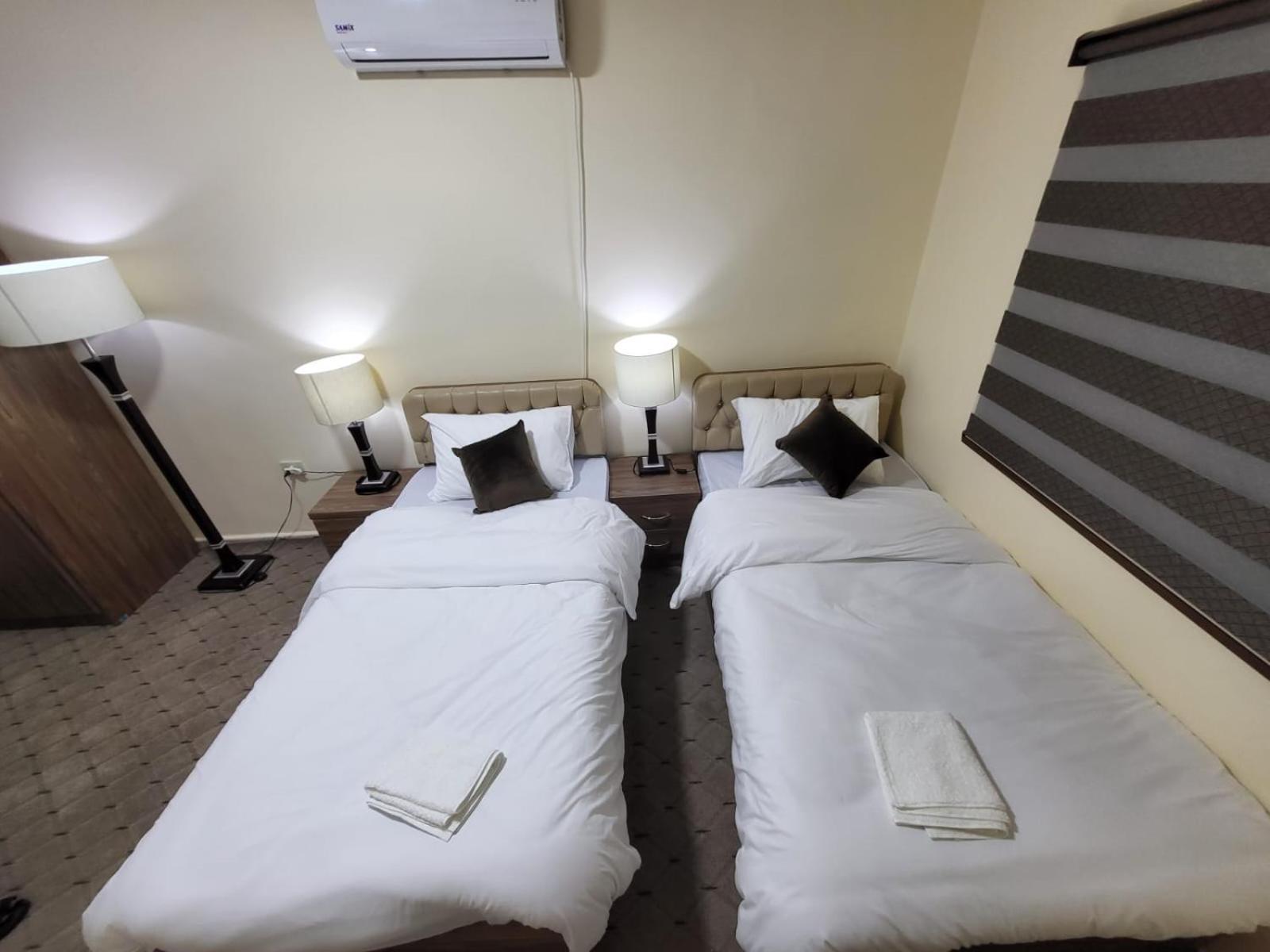 Petra Hills House Hostel Wadi Musa Exterior photo
